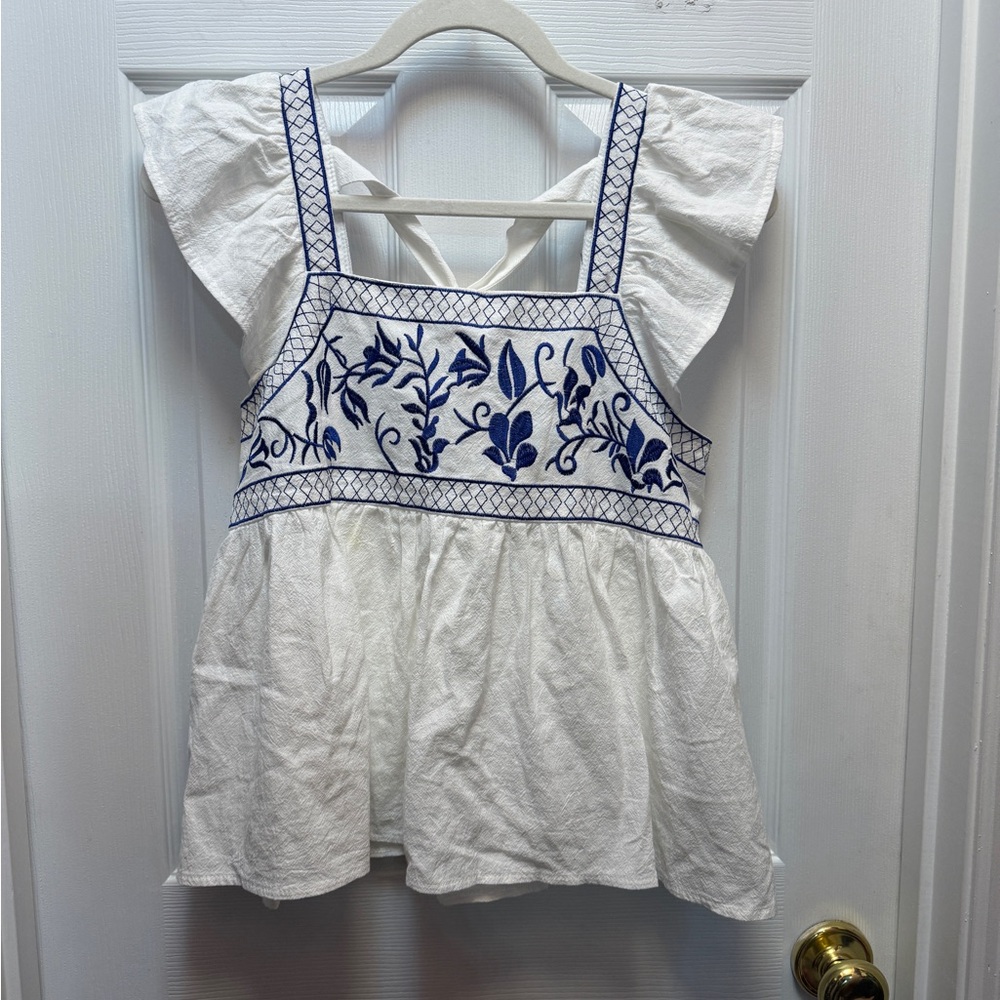 SHEIN White Flutter Sleeve Tunic with Blue Embroidered Bodice